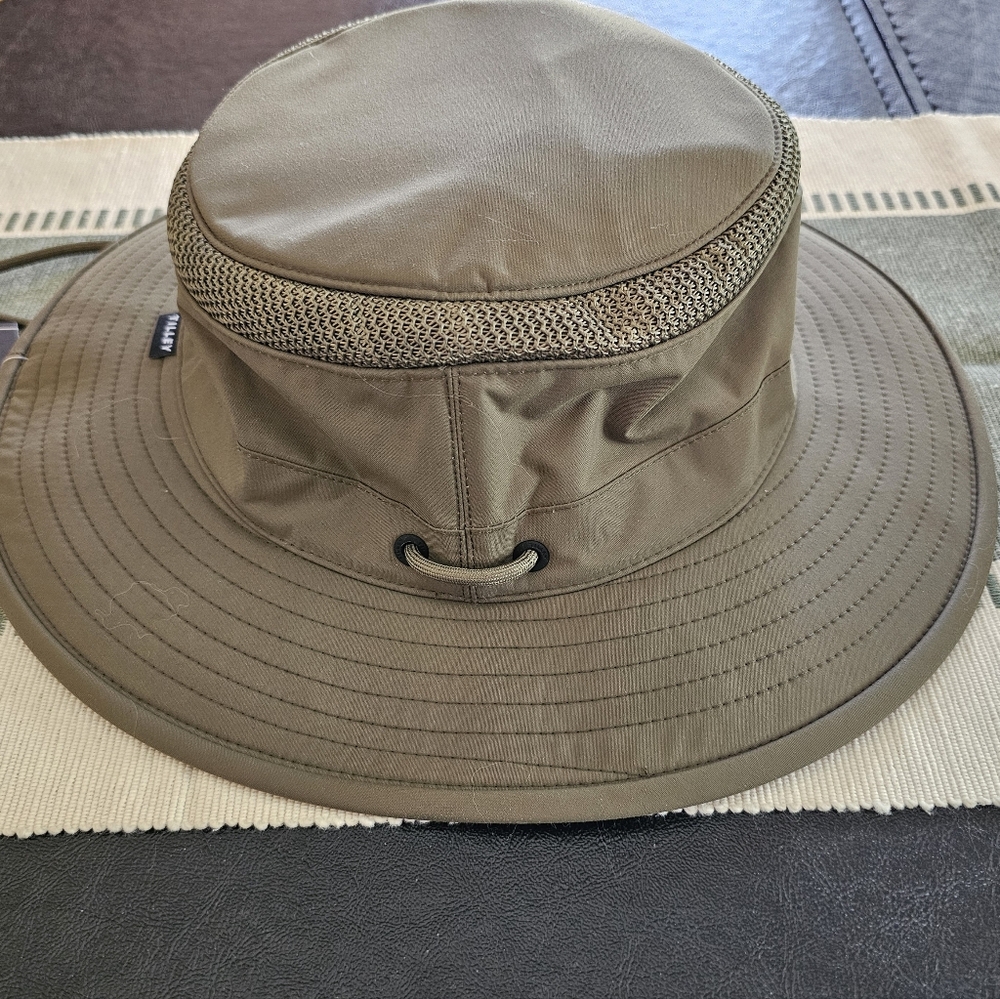 NWT Tilley AirFlo Boonie Olive Green Hat